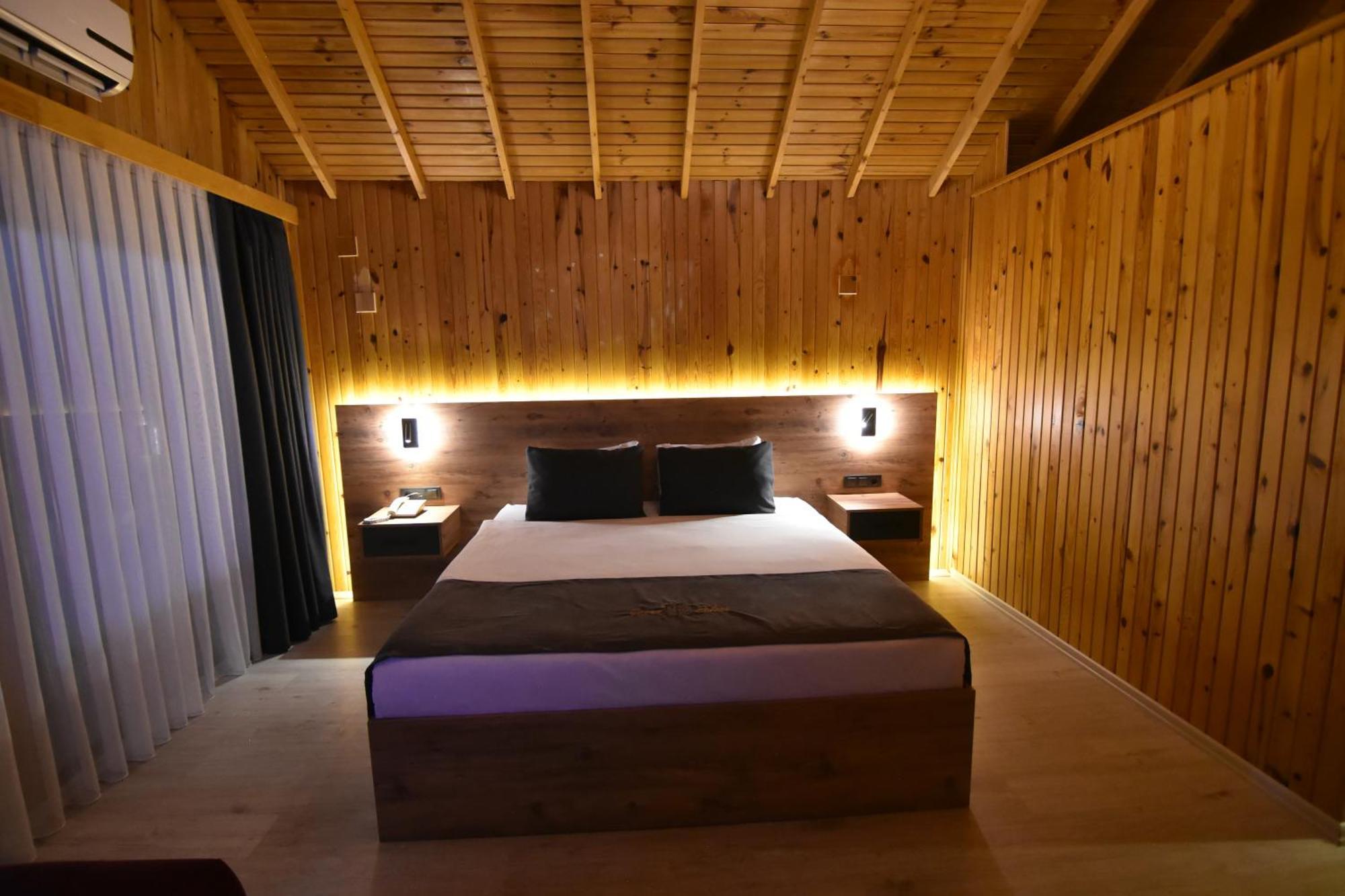 Green Palace Suite Hotel Трабзон Екстериор снимка