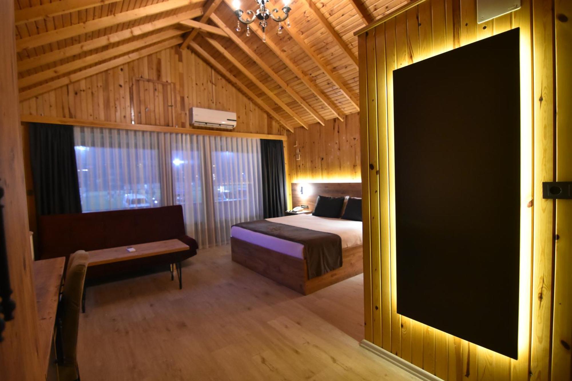 Green Palace Suite Hotel Трабзон Екстериор снимка