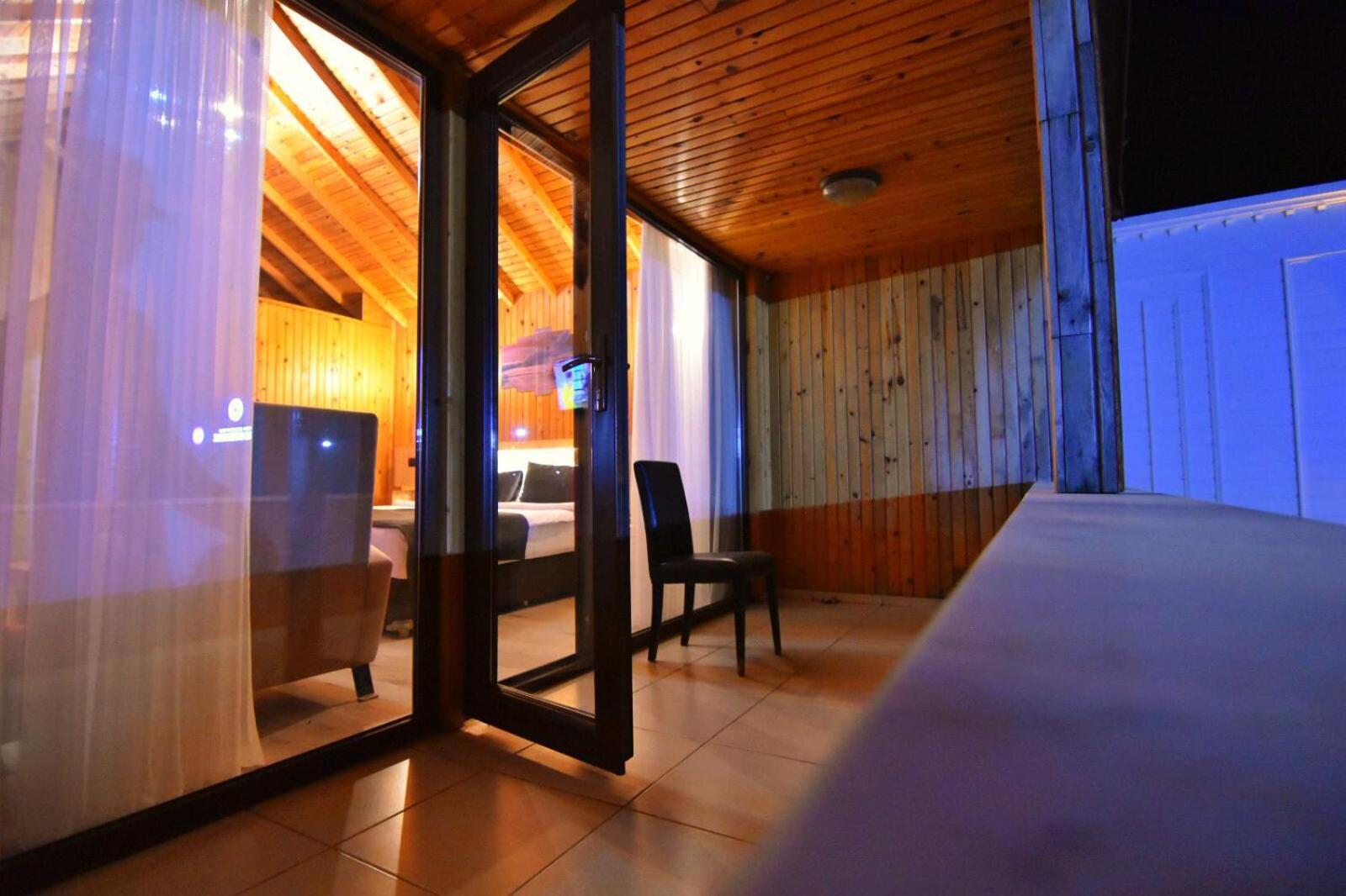 Green Palace Suite Hotel Трабзон Екстериор снимка