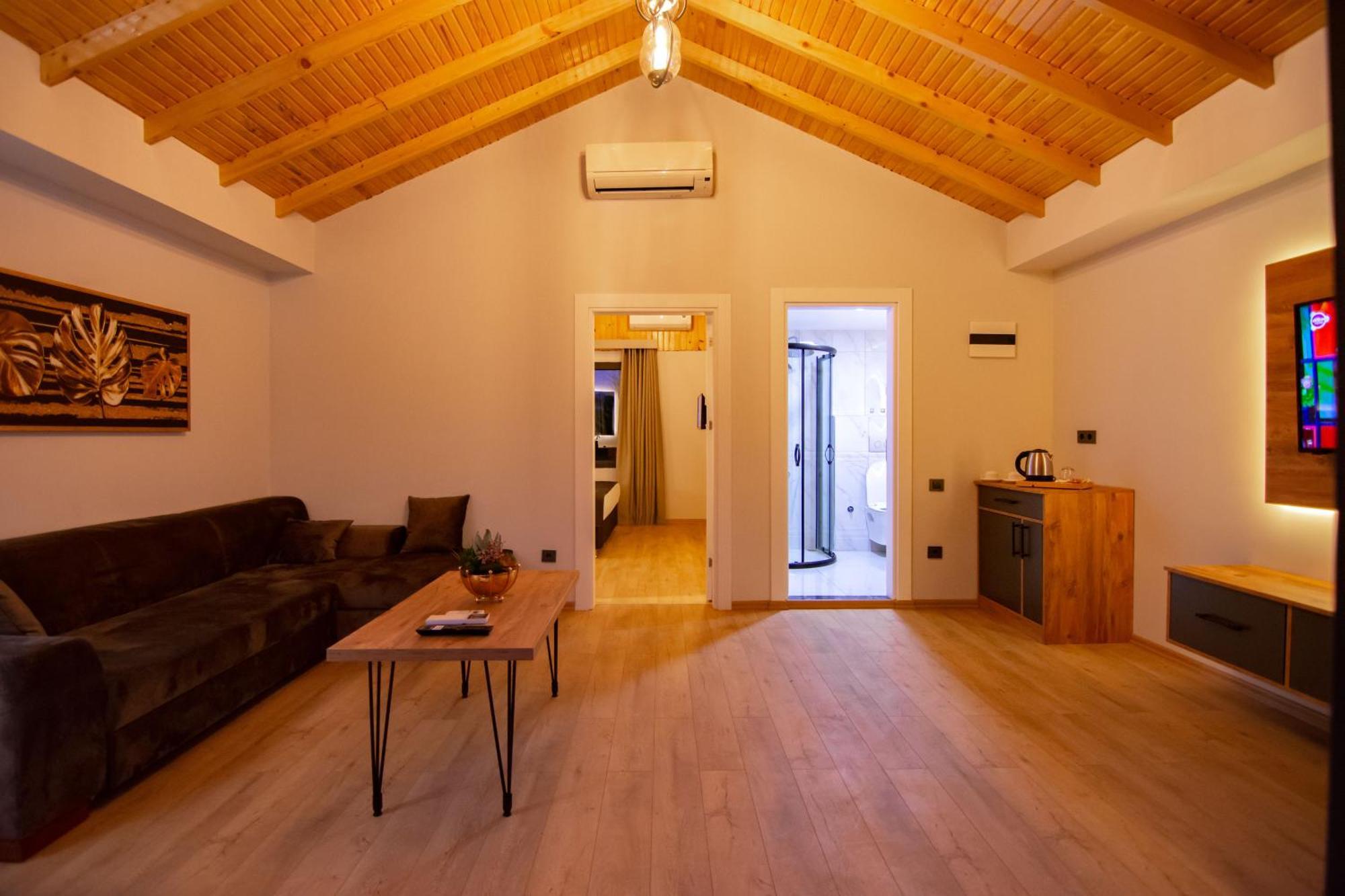 Green Palace Suite Hotel Трабзон Екстериор снимка