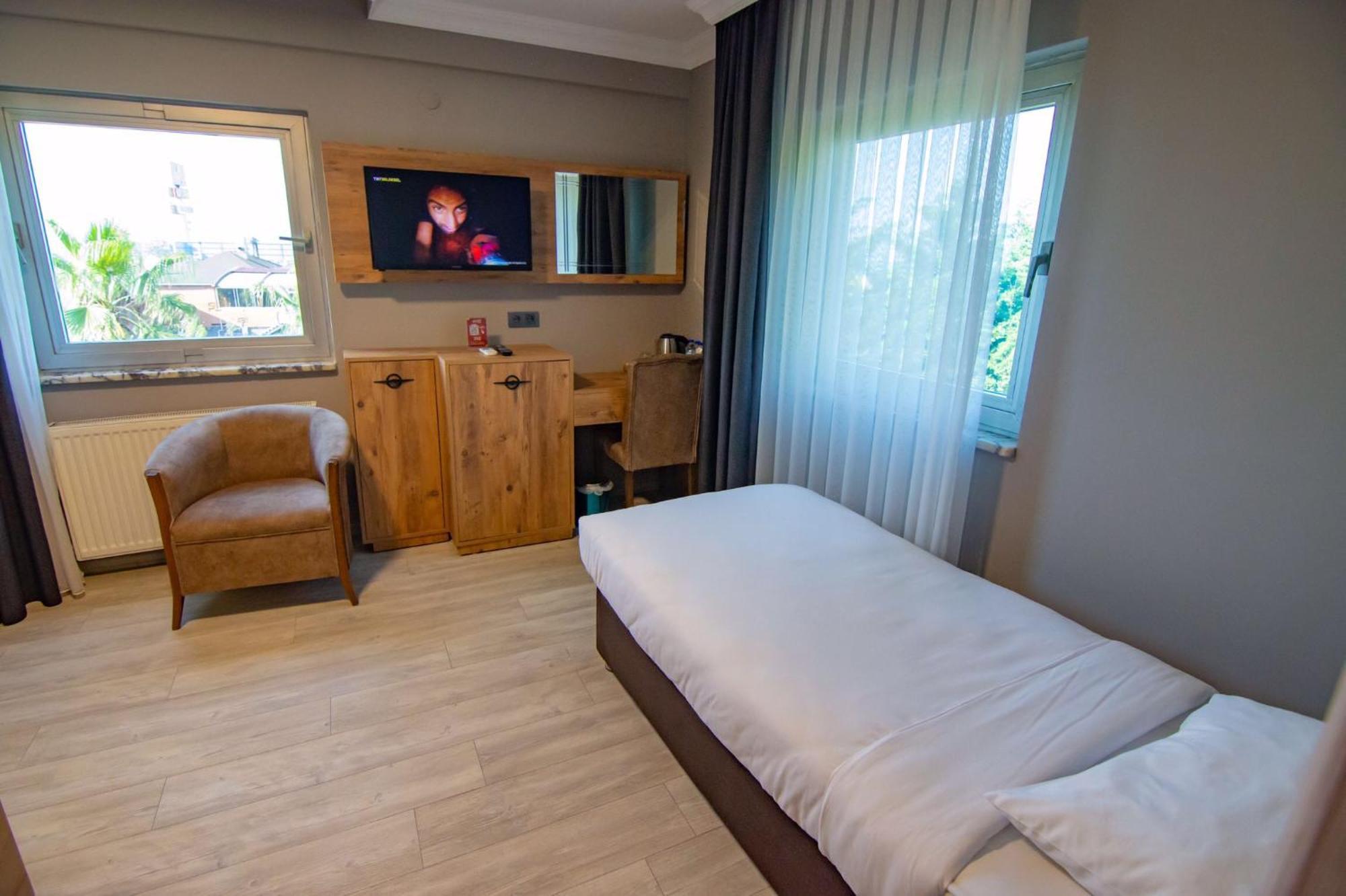 Green Palace Suite Hotel Трабзон Екстериор снимка